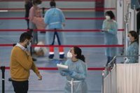 El plan de vacunación '500.000 por semana' prevé habilitar 747 puntos en Andalucía y unidades móviles en zonas rurales