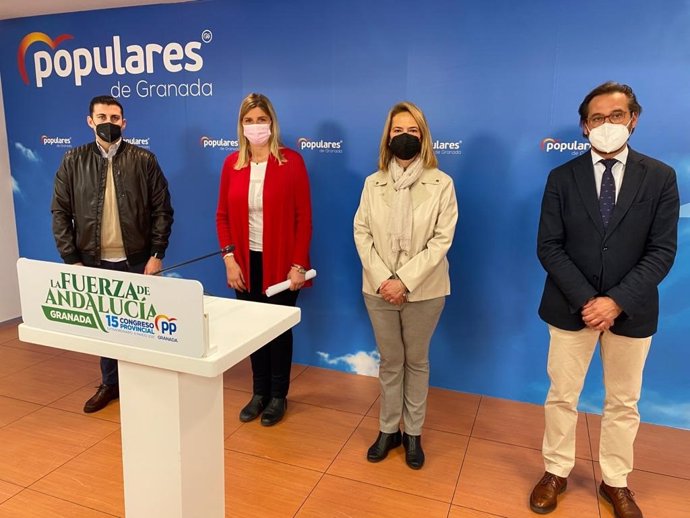 Rueda de prensa sobre el XV Congreso Provincial Extraordinario del PP de Granada