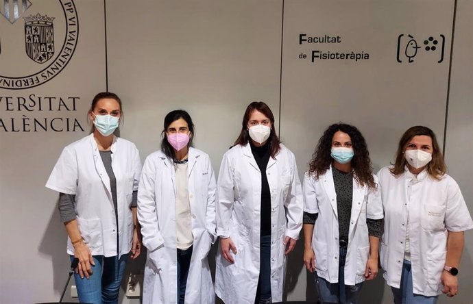 Investigadoras de la UV Laura Lopez, Inmaculada Aparicio, Lirios Duenas, Merce Balasch y Anna Arnal