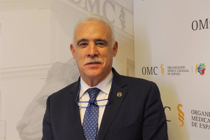 EL nuevo tesorero del Consejo General de Colegios Médicos de España, Enrique Guilabert.