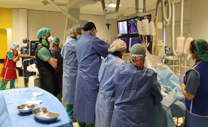 Hospital Vithas Vigo coloca el primer mitraclip de la sanidad privada gallega