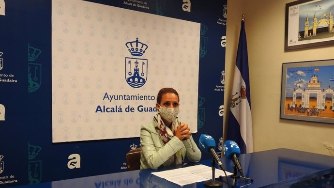 La delegada municipal de Turismo y portavoz de Ciudadanos en el Ayuntamiento de Alcalá de Guadaíra, Rosa Carro.