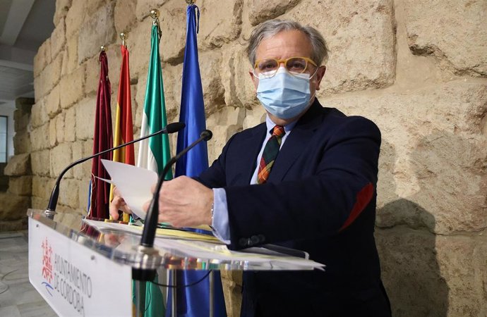 El teniente de alcalde de Hacienda del Ayuntamiento de Córdoba, Salvador Fuentes.