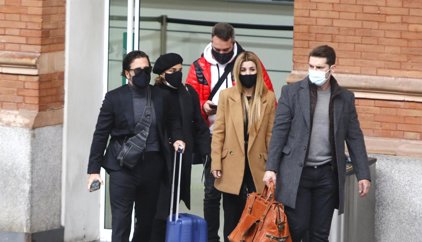 Chenoa, David Bustamante, Natalia y Manu Tenorio ponen rumbo a Barcelona para dar su último adiós a Álex Casademunt