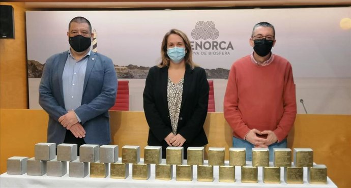 Presentación de las piedras de la memoria en Menorca