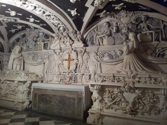 Archivo - Imagen de la cripta del Santuario de la Victoria 
