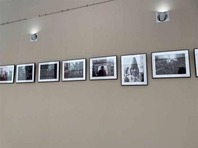 Imágenes de la exposición 'Retratos y miradas de la Semana Santa'