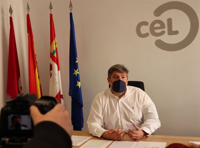 El presidente del Círculo de Empresarial Leonés, Julio César Álvarez, en la sede de la asociación.