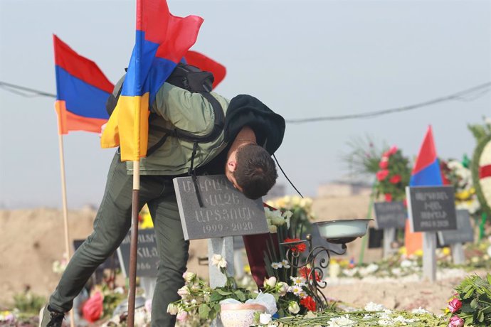 Archivo - Víctima del conflicto de Nagorno Karabaj