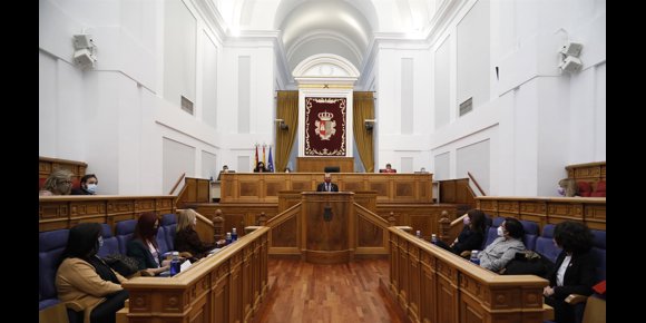 7. PP ataca al Gobierno en el acto institucional por el 8M, PSOE esquiva el conflicto y Cs reivindica un feminismo moderno