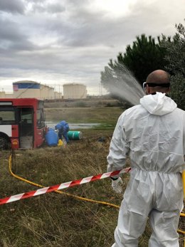 Un bombero del consorcio provincial de Badajoz.