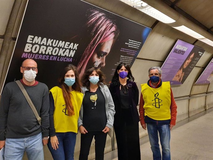 Presentación de la exposición "Mujeres en lucha"