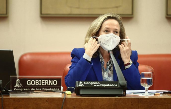 La Vicepresidenta Tercera del Gobierno y Ministra de Asuntos Económicos y Transformación Digital, Nadia Calviño, comparece en la Comisión Mixta para la Unión Europea celebrada en el Congreso de los Diputados, en Madrid, (España), a 25 de febrero de 2021