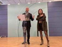 Junta describe como "primera reunión técnica" la cita con Vox por pin parental y apela a "plena confianza" en profesores