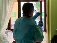 La vacunación a mayores de 80 años se ralentiza hasta abril por falta de dosis