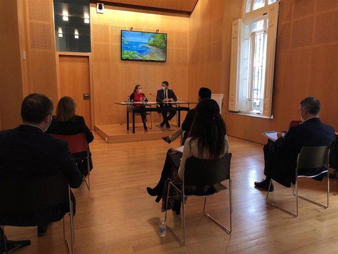 Nota+Foto+Sonido/ El Gobierno Regional Invertirá 2 Mill Ones De Euros Para La Retirada De Biomasa Y Limpieza De Áreas Marítimas Del Mar Menor Entre 2021 Y 2022