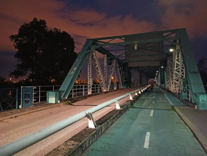 Puente metálico de San Juan de Aznalfarache