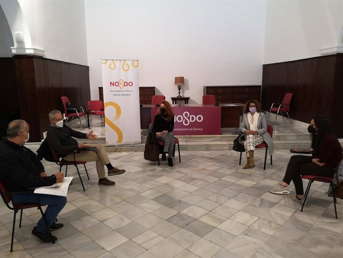 Reunión para las obras de la calle José Bermejo