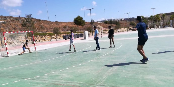 [Medios.Bienestar.Cipsc] Np Igualdad Alcanzará Este Año Las 800 Plazas Para Reforzar El Sistema De Atención A Jóvenes Ex Tutelados En Andalucía