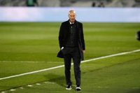 Zidane: "Seguiremos vivos en LaLiga pase lo que pase en el derbi"