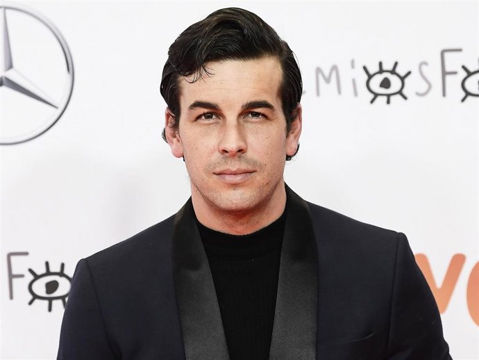 Archivo - Actor Mario Casas attends 'Jose Maria Forque Awards' 2021 red carpet at IFEMA on January 16, 2021 in Madrid, Spain.