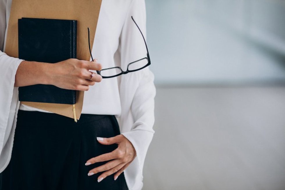 Las mujeres ocupan un 45% de los puestos de alta dirección en ONG.
