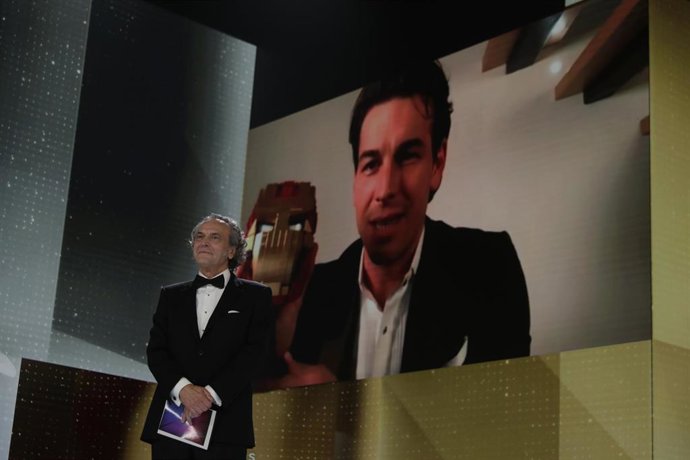 Mario Casas, Mellor Actor Protagonista nos Premios Goya 2021 en Madrid, a 6 de marzo de 2021