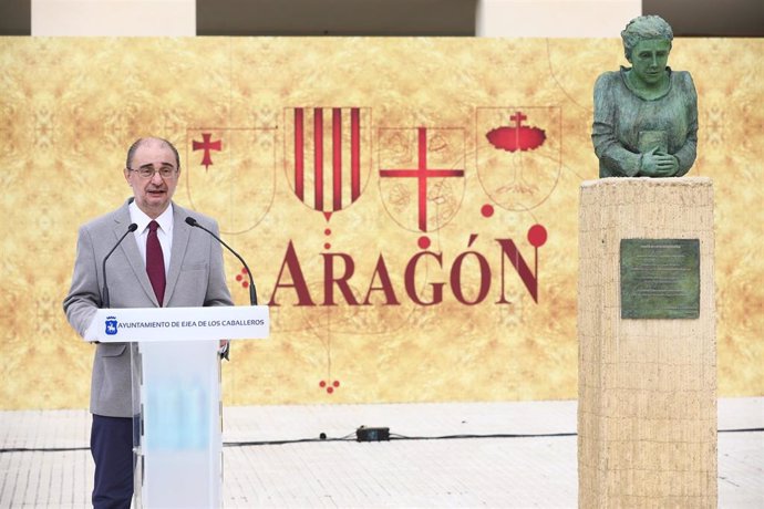 Lambán: "Aragón mantiene todas sus opciones para albergar la fábrica de baterías eléctricas".
