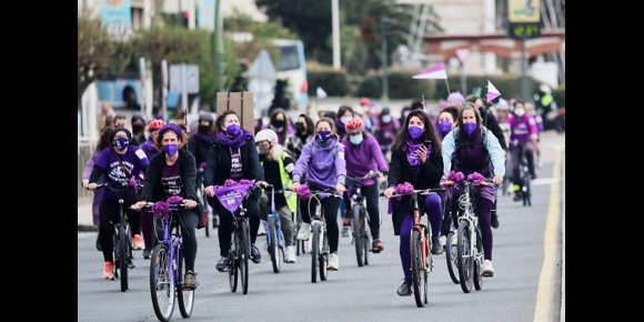 1. Cantabria celebra el Día de la Mujer con diferentes actos adaptados a la pandemia