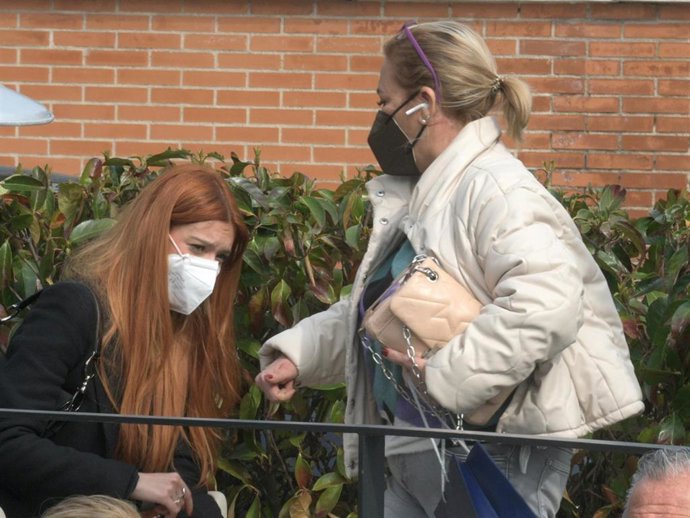 Archivo - Carmen Borrego se reúne con su sobrina Alejandra en una cafetería, en Madrid