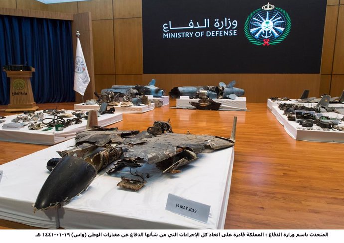 Archivo - 18 September 2019, Saudi Arabia, Riyadh: The remains of the missiles allegedly used in the attack against Aramco oil facility, displyed during by Saudi Colonel Turki al-Malki (Not Pictured), the spokesman for the Saudi-led coalition fighting i