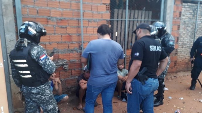 Policías de Paraguay
