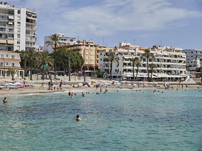 Archivo - Ibiza es uno de los destinos favoritos de nuestro país para los turistas de lujo