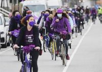 El TC se reúne para estudiar los recursos de amparo contra la sentencia que prohíbe las marchas del 8M en Madrid