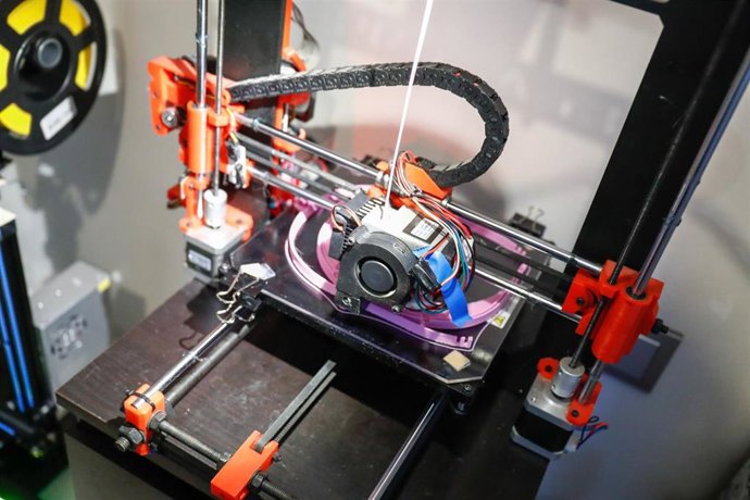 Archivo - Una impresora 3D.