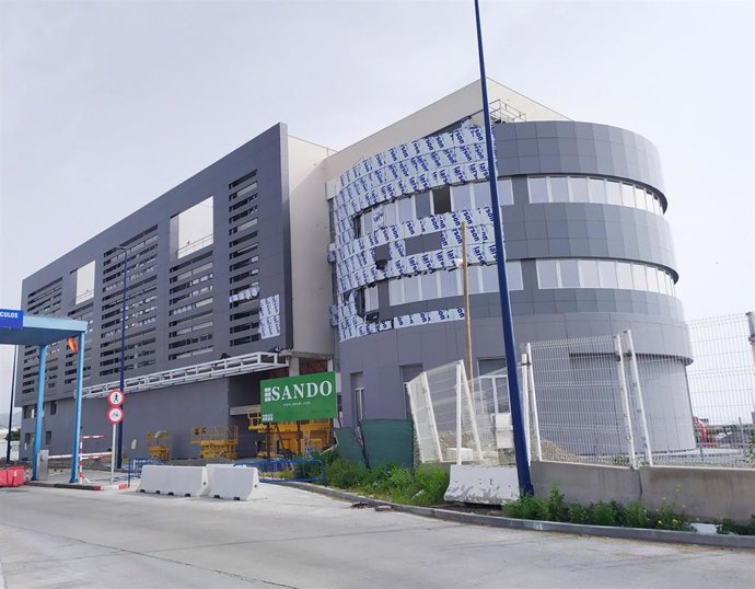 Edificio del Centro Oceanográfico de Málaga, en el puerto de la capital