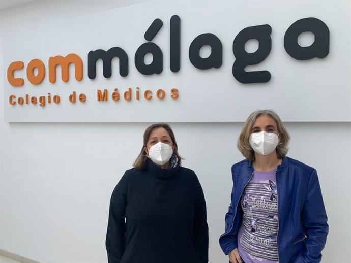 Las doctoras María José Torres Jaén, coordinadora de la encuesta y tesorera del Colegio de Médicos de Málaga, y Lola Luque, portavoz del Observatorio de la Mujer del Colegio de Médicos de Málaga.