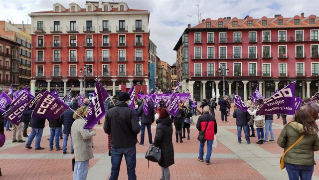 Concentración reivindicativa del 8 de marzo de 2021 en la Plaza Mayor de Valladolid.