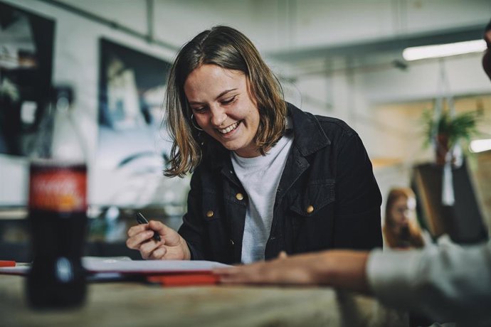 Archivo - Coca-Cola Empodera Económicamente A Más De Seis Millones De Mujeres En Diez Años. La Compañía Supera Así El Compromiso Marcado En '5By20'