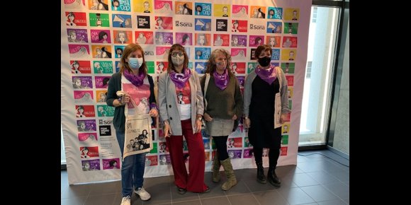 12. El Mercado Municipal de Soria se suma al 8 de marzo con la exposición 'Pintoras en el Mercado Municipal'