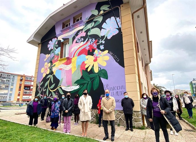 Mural en el Centro de Igualdad