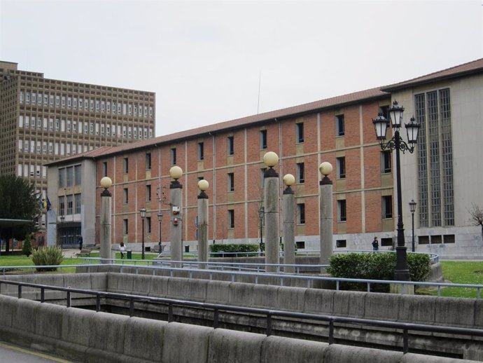 Archivo - IES Aramo de Oviedo.