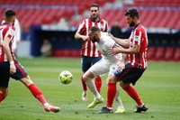 El Atlético lamenta que "algunos están acostumbrados a tener siempre el viento a favor"