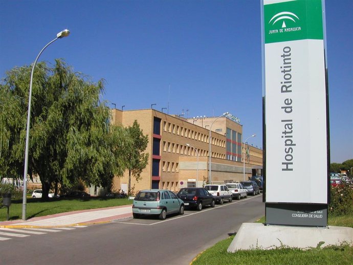 Fachada del Hopspital de Riontinto (Huelva).