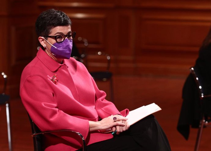 La ministra de Asuntos Exteriores, Unión Europea y Cooperación, Arancha González Laya, participa en la presentación de la 'Guía de comunicación no sexista' en el Instituto Cervantes, Madrid, (España), a 8 de marzo de 2021. Representantes del Instituto C