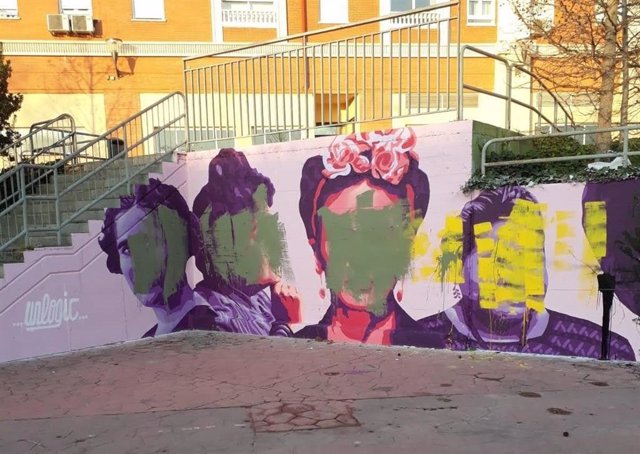Amanece vandalizada la réplica del mural feministra de Ciudad Lineal en Getafe que se pintó hace tres días