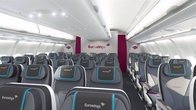 Archivo - Avión de Eurowings.