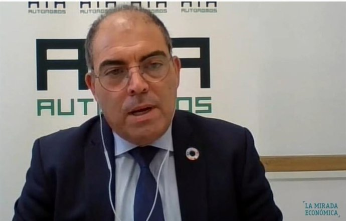 Archivo - Lorenzo Amor durante su intervención telemática.