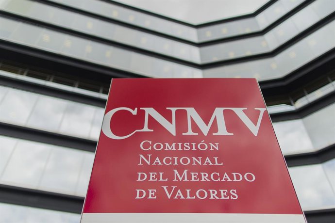 Archivo - CNMV, fachada de la Comisión Nacional del Mercado de Valores