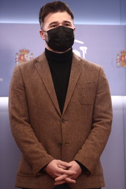 El portavoz de ERC en el Congreso, Gabriel Rufián, durante una rueda de prensa posterior a una reunión de la Junta de Portavoces en el Congreso de los Diputados, en Madrid (España), a 23 de febrero de 2021. En la rueda, Esquerra Republicana (ERC), Bildu